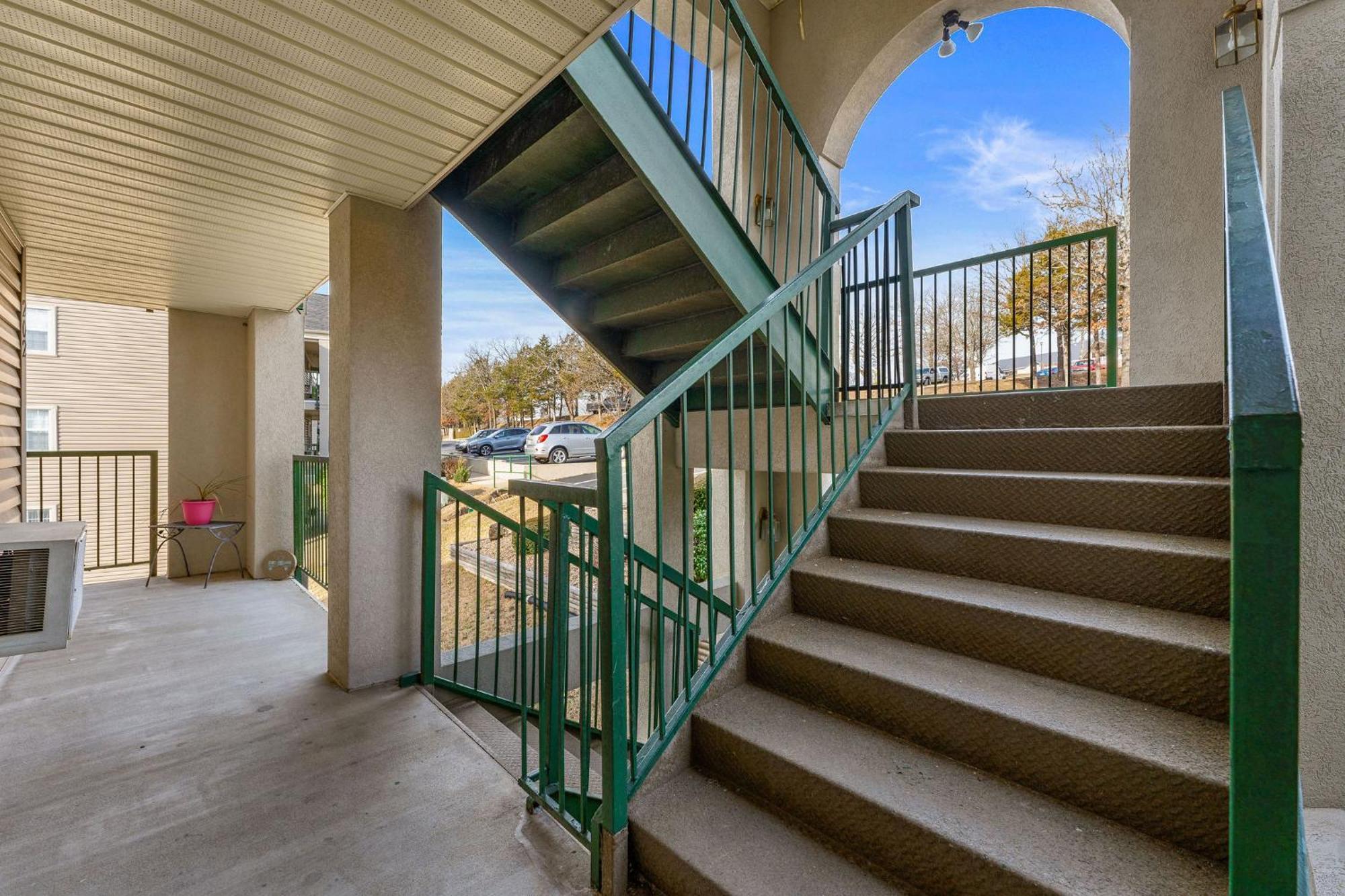 Cozy Top Floor 2Br Condo With View And Amenities!! Point Lookout Buitenkant foto