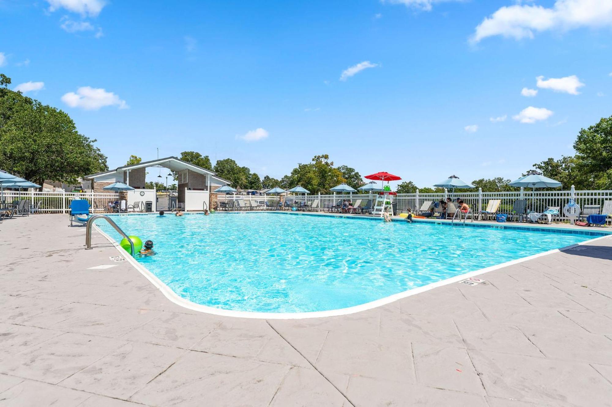 Cozy Top Floor 2Br Condo With View And Amenities!! Point Lookout Buitenkant foto