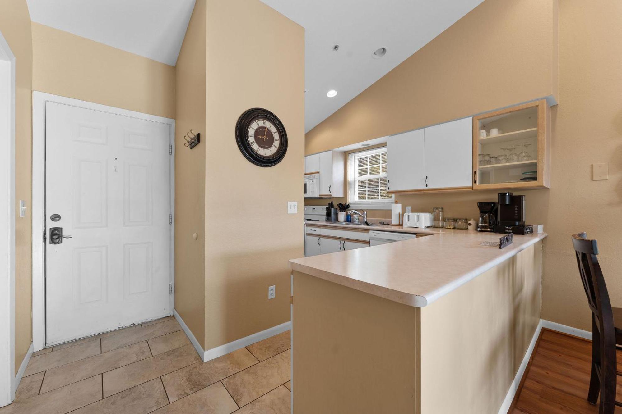 Cozy Top Floor 2Br Condo With View And Amenities!! Point Lookout Buitenkant foto